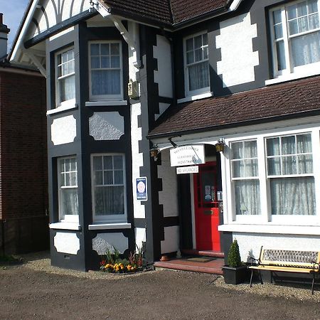 Melville Lodge Gatwick Horley Zewnętrze zdjęcie