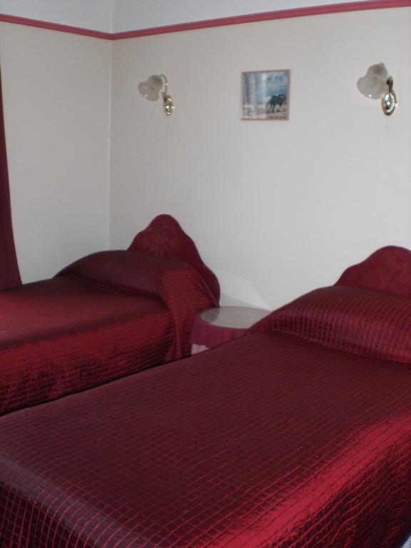 Melville Lodge Gatwick Horley Pokój zdjęcie