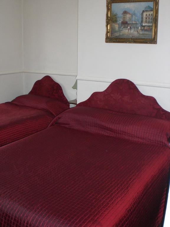 Melville Lodge Gatwick Horley Pokój zdjęcie