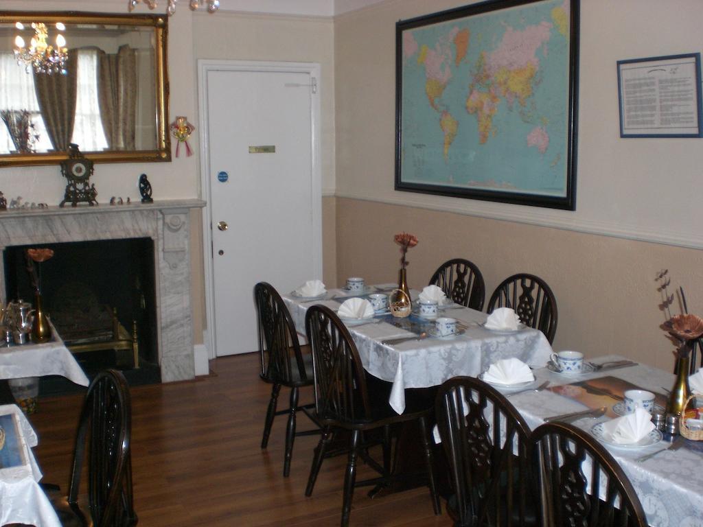 Melville Lodge Gatwick Horley Zewnętrze zdjęcie